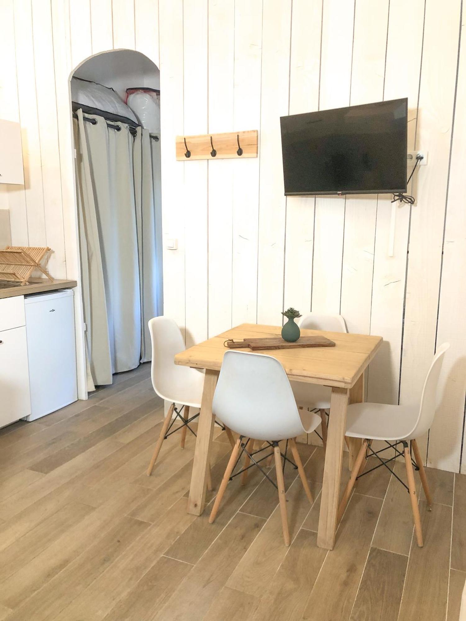 Le Studio Du Coutach Quissac  Eksteriør billede